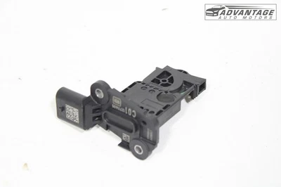 2020-2025 GMC SIERRA 2500 HD CREW CAB 6.6L V8 MASS AIR FLOW METER SENSOR OEM - Image 1 of 4
