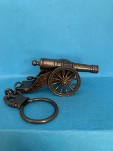ROUND BUCCANEER CAP PISTOL CANNON KEYRING MADE SPAIN METAL VINTAGE - Picture 1 of 19