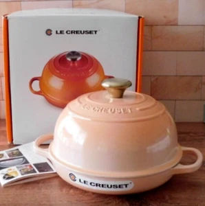 Le Creuset Signature Cast Iron 1.75 Quart Bread Oven in Peche - New - Picture 1 of 18
