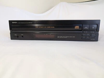 Reproductor de CD Denon DCM-320 PCM Audio Tech/Cambiador 5 discos sin control remoto Foto 1 de 4