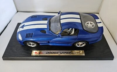 Maisto 1996 Blue Dodge Viper GTS Die Cast 1:18 Scale On Base - Image 1 of 4
