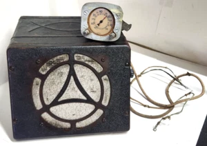 1930’s Vintage PHILCO Classic Tube Car Radio & Dial - Picture 1 of 15