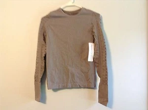 Form And Focus Long Sleeve Stretch Women's Shirt Size L/XL - Picture 1 of 1