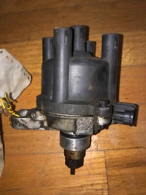 DISTRIBUTOR 1990 TOYOTA CELICA 5SFE 19100-74050 DENSO - Image 1 of 3