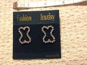 DOG BONE RHINESTONE EARRINGS ~ SO CUTE ~ STUD PIERCED EARS - Picture 1 of 2