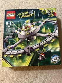 LEGO Alien Conquest: Alien Mothership (7065)