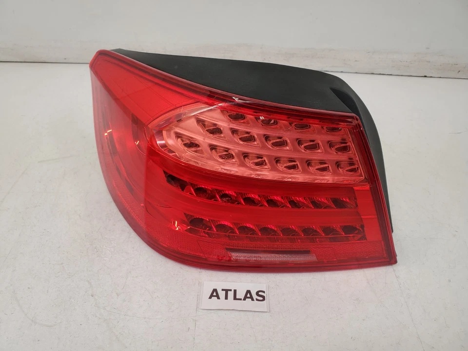 ✅ 11-13 BMW OEM E93 335 M3 LCI Luz Trasera Izquierda Del Lado del Conductor Luz De Parada Exterior Foto 1 de 4