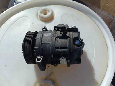 Compresor de aire acondicionado OEM 2004 2005 2006-2009 Jaguar X358 XJ8 XJR 2W93-19D629-BE Foto 1 de 4