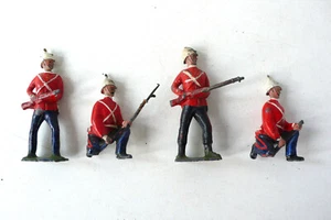 LOT 4 SOLDATS ANGLAIS FUSILLERS Ht 6 cm JOHN HILL/BRITAINS /JIHELCO ? - Imagen 1 de 5