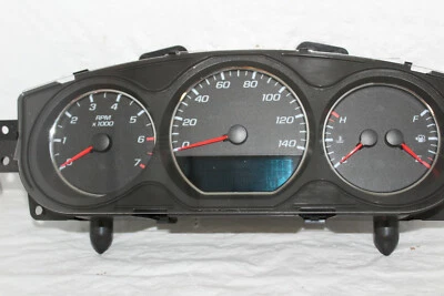 Cuadro de instrumentos velocímetro medidor de panel 06 Monte Carlo 138.682 millas Foto 1 de 4