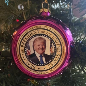 Trump ORNAMENT President Trump Ornament 2020 Keep America Great FREE SHIPPING - Picture 1 of 8