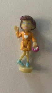 Vintage 2002 Polly Pocket Amusement Park Figure - Picture 1 of 2