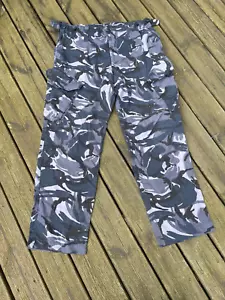 BRITISH ARMY OPFOR UNIFORM BLUE CAMOUFLAGE TROUSERS SIZE 80/92/108 MTP COMBAT - Picture 1 of 6
