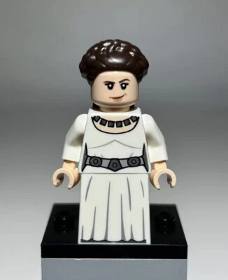Lego Princesa Leia Celebración Minifigura 75365 Star Wars Yavin 4 NUEVO Foto 1 de 2