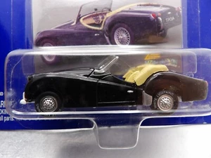 WHITE LIGHTNING 1961 TRIUMPH TR3A 2000 JOHNNY LIGHTNING BRITISH INVASION 1:64 - Picture 1 of 6