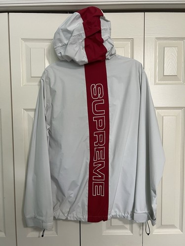 Giacca Supreme con cuciture nastrate bianca rossa SS18 primavera leggera impermeabile antivento