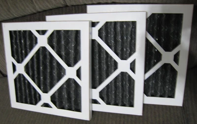 10 x 10 x 1" Pure Carbon AC & Furnace Air Filters MERV 8 (3-Pack) 9-1/2x 9-1/2" - Image 1 of 4