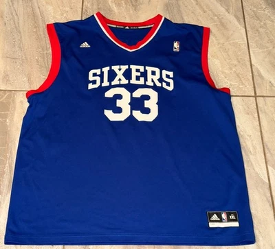 Camiseta Philadelphia 76ers Andrew Bynum para hombre 2XL Adidas NBA Foto 1 de 4