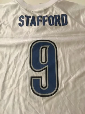 ¡NUEVO CON ETIQUETAS! Camiseta deportiva Matthew Stafford Detroit Lions del equipo NFL talla juvenil XL 18-20 Foto 1 de 4
