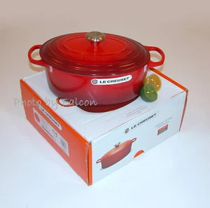 Le Creuset Signature 6¾ QT Cast Iron Oval French Oven - Cerise Red - 31cm - 6.75 - Picture 1 of 6