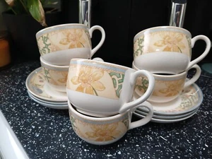 WEDGWOOD HOME GARDEN MAZE  CUPS & SAUCERS X 6 - Picture 1 of 3