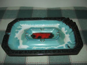"Cenicero de cerámica artística de goteo de agua Redware verde ágata de colección 9 5/8"" x 6"" x 1 1/4" - Imagen 1 de 6