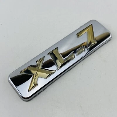 1999-2005 Suzuki Grand Vitara XL-7 Emblem Logo Symbol Badge Side Fender F91 - Image 1 of 4