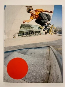 REVISTA SKATEBOARD GRATIS NÚMERO 41 MAR/APR CUBIERTA RAFAELA COSTA 2022 - Imagen 1 de 2