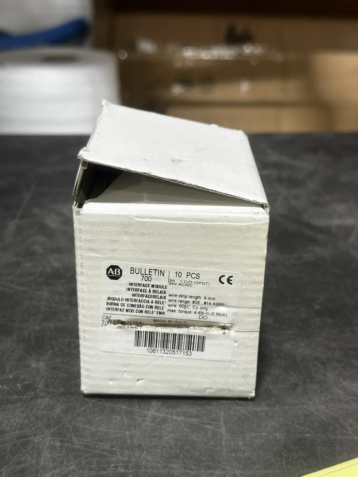 Bulletin Interface Module CAT 700-TBR24 (10 Pc) - Image 1 of 2