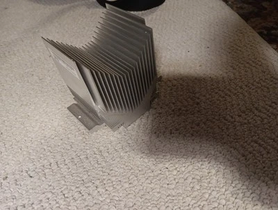 Dell Optiplex GX280  Pentium 4 CPU Heatsink Dell P/N: 0W5685-73307-899-03KL - Image 1 of 4