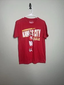 Patrick Mahomes Size M Kansas City Chiefs Super QB T-shirt WonderBoy Apparel - Picture 1 of 4