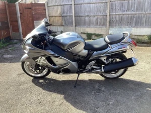 Suzuki GSXR 1340 K9 Hayabusa, Silver Metallic , Gen 2 - Picture 1 of 21