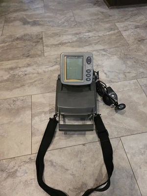 Lowrance Eagle Fish Easy 2 Fish Finder with Transducer, Mount Box  *Ships Fast, - Image 1 of 4