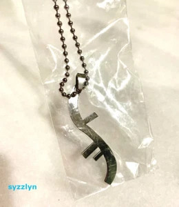 HEROES Tv Helix Pendant Necklace Metal Silver Jewellery Cosplay - Picture 1 of 2