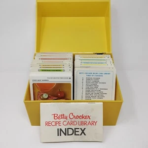 Vintage Betty Crocker Recipe Card Library 1971 with Cards MCM Yellow Plastic Box - Picture 1 of 11