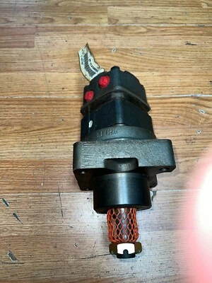 MOTOR HIDRÁULICO NOS WHITE HYDRAULICS HB1457530D 39120-1  - Imagem 1 de 4