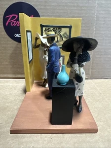 SASS N KLASSE VON ANNIE LEE: SZENE 2 AUS DER GALERIE LESEN - Bild 1 von 7