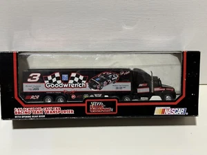 DALE EARNHARDT 1992 Racing Champions TEAM TRANSPORTER 1:64 Scale GOODWRENCH - Picture 1 of 2