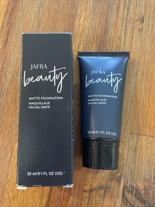 Jafra Beauty Matte Foundation CARAMEL D16 Maquillaje Facial Mate 30ml / 1 FL OZ - Picture 1 of 6