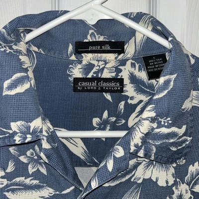 Camisa de Playa Hawaiana Lord & Taylor Azul Hombre L Blanco Flores de Hibisco 100% Seda Foto 1 de 4