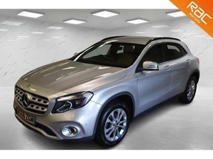 MERCEDES-BENZ GLA CLASS 1.6 GLA200 SE (Executive) Euro 6 (s/s) 5dr 2018 - Picture 1 of 24
