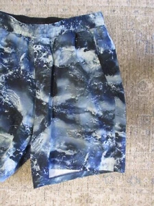 Lululemon EUC Authentic Blue Splash Wellen Badehose Medium - Bild 1 von 6