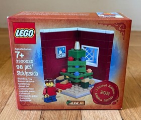 LEGO Seasonal: Holiday Set 1 of 2 (3300020); NEW in Box; Retired Set