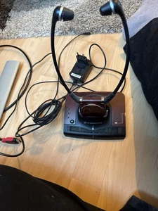 **Sennheiser Kopfhörer Infrarot Stereo TV Hörsystem Set 830 in  der OVP,  TOP** - Bild 1 von 3