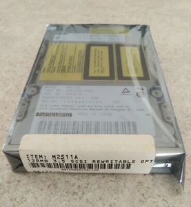 128MB Fujitsu M2511A 3.5” 50 PIN SCSI Internal Magneto Optical Drive CA01004-B00 - Picture 1 of 4