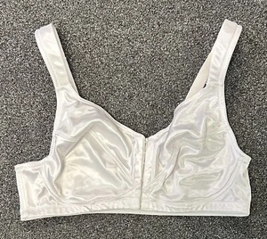 E5297 Dynashape Intima Komfort-BH ohne Bügel vorne geschlossen weiß 42C - Bild 1 von 5