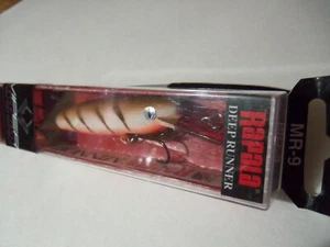 1 Rapala Minnow Rap Lure MR9 VIPER Marrone Crawdad Nuovo con scatola - Foto 1 di 7