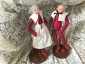 Overly Raker, Inc. ~ Skinny Santa and Ms. Clause on Wood Platform ~ 13", Vintage - Picture 1 of 6