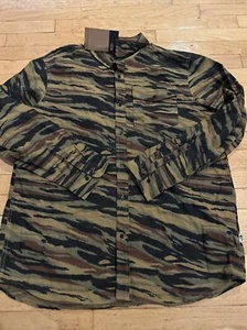 The North Face Men’s LS NORTHWTCH Shirt Size XL Camo BNwT Casual Cotton - Picture 1 of 8