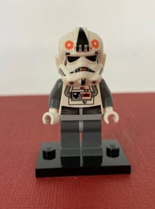 Lego ☆ Star Wars ☆ AT-AT Driver Snowtroooper - Minifig from Set #8084- Authentic - Picture 1 of 5